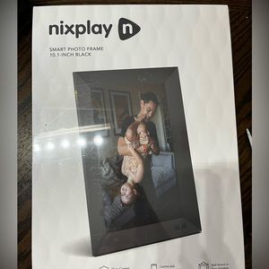 Nixplay 10.1 inch smart frame